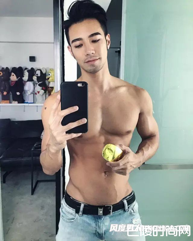 男人胸肌 男人胸肌