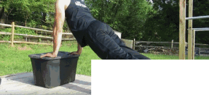 俯卧撑练胸肌 俯卧撑练胸肌