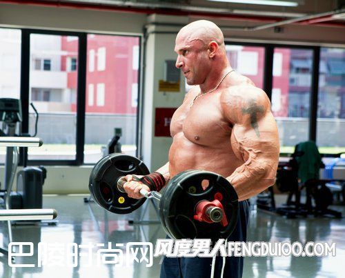 肱二头肌锻炼方法