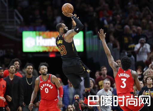 詹姆斯绝杀照片