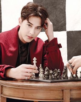 吉拉宇·唐思苏克照片