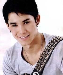 波波·斯图尔特照片