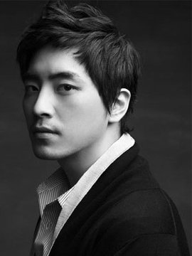 李俊赫照片