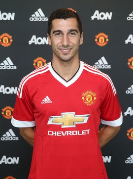 亨里克·姆希塔良照片