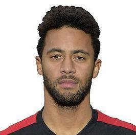 穆萨·登贝莱照片