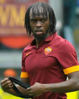 库阿西·热尔维尼奥照片