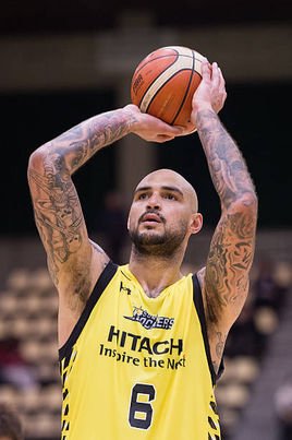 罗伯特·萨克雷照片