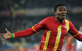 吉安·阿萨莫阿照片