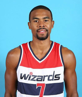 拉蒙·塞申斯照片