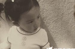 黄磊微博晒小女儿近照 娱乐圈晒子女的星爸星妈