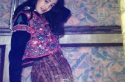 杨幂小时候的照片惊艳 盘点这些女星们的童年照