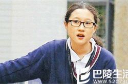 成龙私生女传被家暴 功夫巨星的他为何抛弃女儿