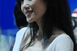 张嘉译的老婆是谁引发问 揭底张嘉译的两段婚姻