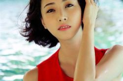 高艺涵妩媚的写真照引围观,高艺涵优雅帅气的写真