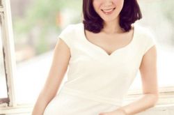 段卿卿个人简介,段卿卿泳装写真