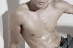 艾齐肌肉照,艾齐性感写真