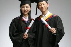 张一山参加的综艺节目《疯狂的麦咭》 刘星夏雪合体成功逆袭 