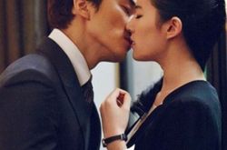 中国女明星刘亦菲吻戏大派送 大尺度出演床戏激情舌吻深情 