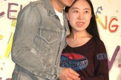 疯狂粉丝杨丽娟近况 逼死父亲悔不当初 