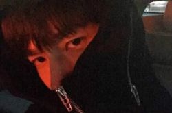 帅哥杨洋和张翰演的电视剧 好兄弟携手亮相《四大名铺》 