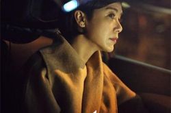 蒋雯丽与蒋欣的关系如何？ 两人一同出演《守婚如玉》 