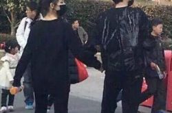 冯绍峰林允分手 星女郎被问及感情状况 