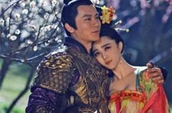 李晨跟范冰冰分手了吗？ 高调秀恩爱被猜房事 