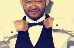 姜文姜武图片惊人相似 俩兄弟共拼娱乐圈 