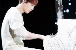 张艺兴解约事件平息 获批在中国开工作室 