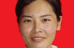 高峰现任妻子是谁 俩人恩爱如鸳鸯 