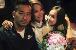 周柏豪和周焯华是父子？ 再带正宫赴前者毕业礼 