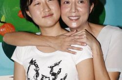 成龙私生女小龙女吴卓林近况 性格叛逆首次开腔谈论生父 