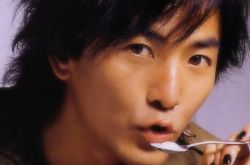 郑伊健年轻图片帅气十足 近日计划成为导演 