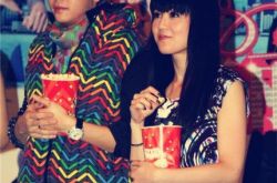 蔡卓妍陈伟霆宣布分手 他们的爱不像想象中坚固 