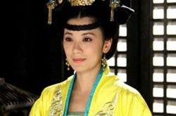 贾静雯武媚娘传奇挑战女强人 杀青后回家途中发高烧 