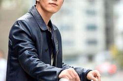 长腿欧巴张赫在韩国什么地位？ 时隔5年再度携手孔孝珍 