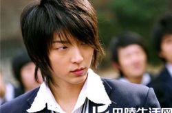 李俊基女友是谁？ 急于澄清与金丽珠的恋情致人气暴跌 