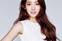 韩国女星朴信惠漂亮吗 近日《Doctors》完美收官 