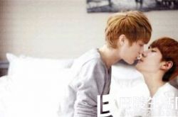 鹿晗与世勋接吻照片亲密十足 机场吵架原因大公开 