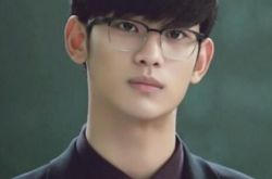 郑秀晶对金秀贤的评价超高 男神女神PK大比拼 