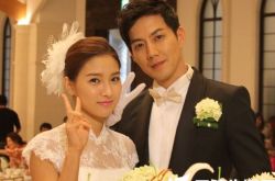 柳镇在韩国的地位高低 签约新公司老婆孩子照片被曝 