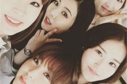 韩国4minutes组合图片显美艳 四名成员先后取关泫雅 