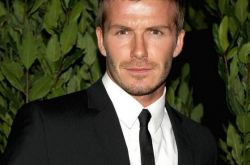 大牌足球明星贝克汉姆图片 网曝大卫有近30辆豪车 