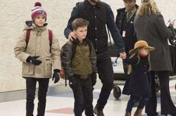 贝克汉姆一家人图片其乐融融 掷重金再买豪宅尽享生活 