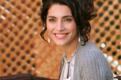 卡特琳娜莫里诺图片美艳性感 其表示：好莱坞不是我的梦 