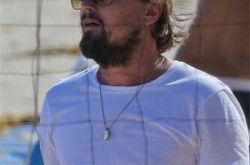 莱昂纳多发福照令人嘘唏 昔日帅哥如今落魄至此 