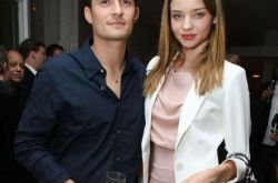 米兰达可儿离婚真相曝光 精灵王子奥兰多坦承出轨 