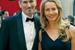 乔布斯妻子前妻曝光 传记作者谈乔布斯太太为“母老虎” 