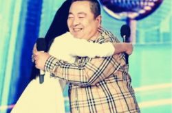 主持人董浩资料揭秘 宣布退休泪洒舞台 