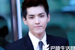 吴亦凡小时候经历曲折 男神曾有沟通障碍无朋友 